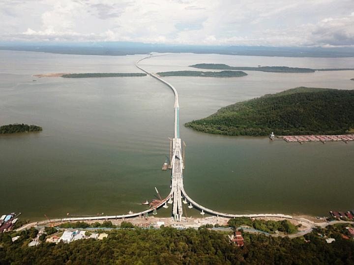 Puente de Temburong en Brunéi